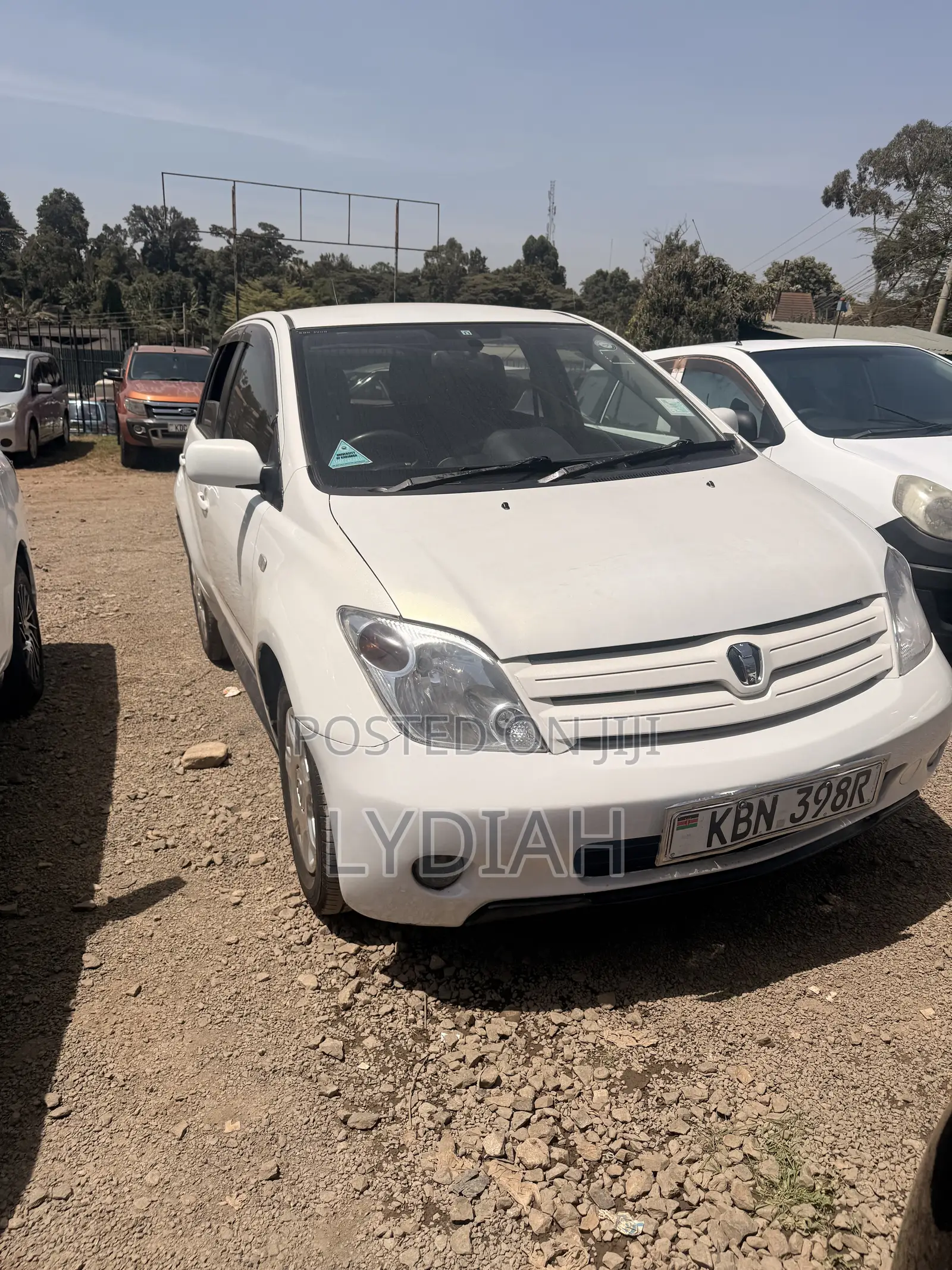 Toyota IST 2004 White