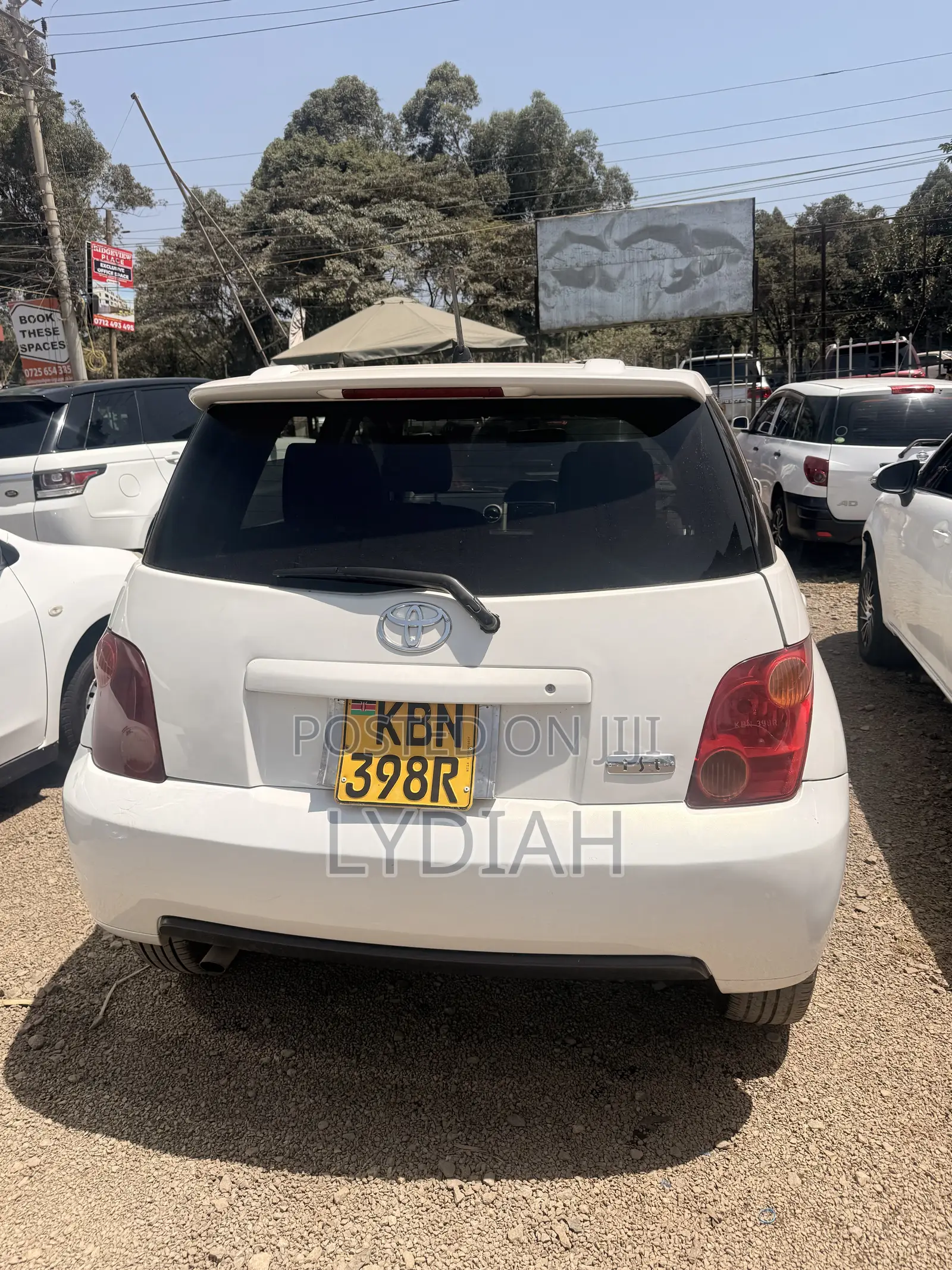 Toyota IST 2004 White