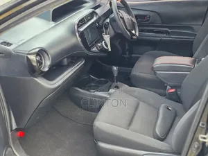 Toyota Aqua 2018 Black