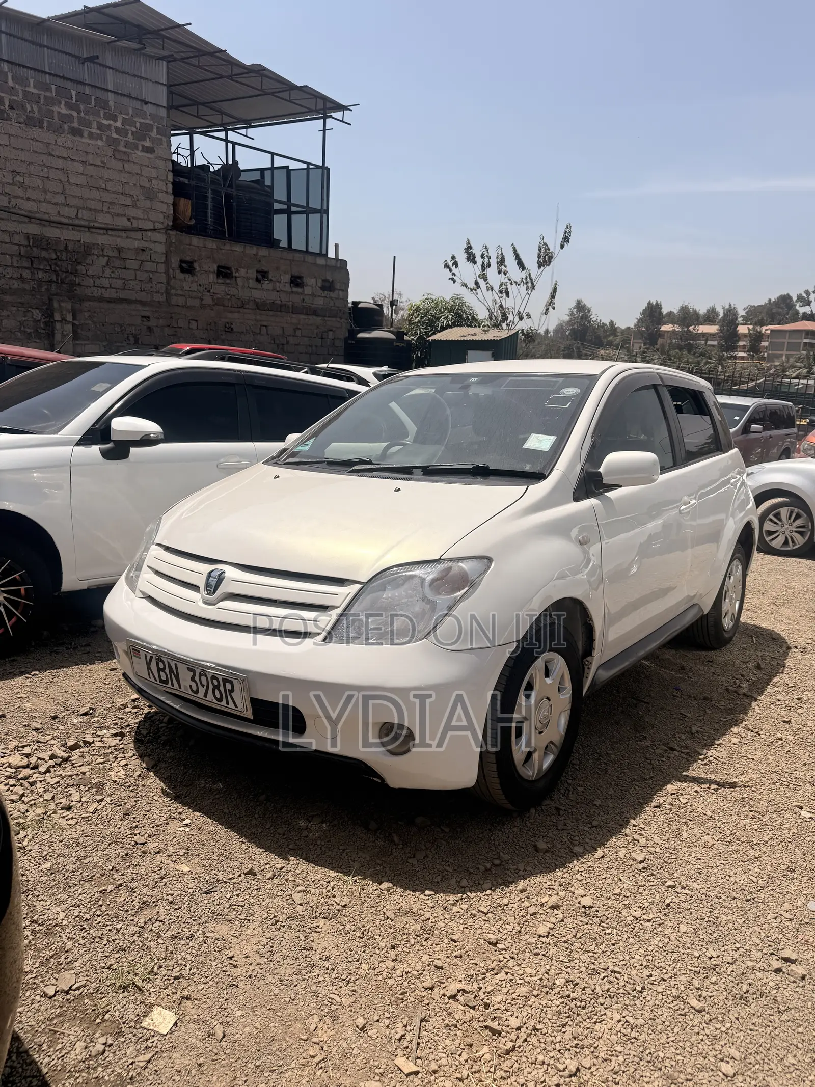 Toyota IST 2004 White