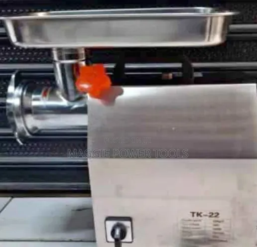 Professional M 22 Reverse Meat Mincer Machine