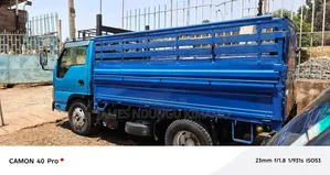 Isuzu Truck ELF 2010 Blue 