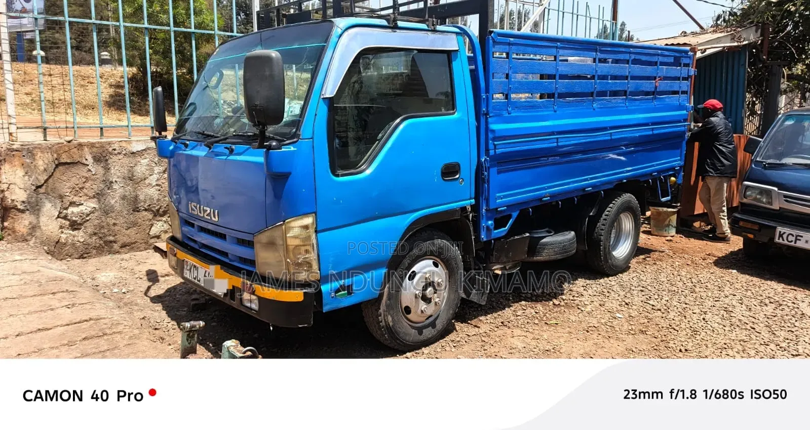Isuzu Truck ELF 2010 Blue 