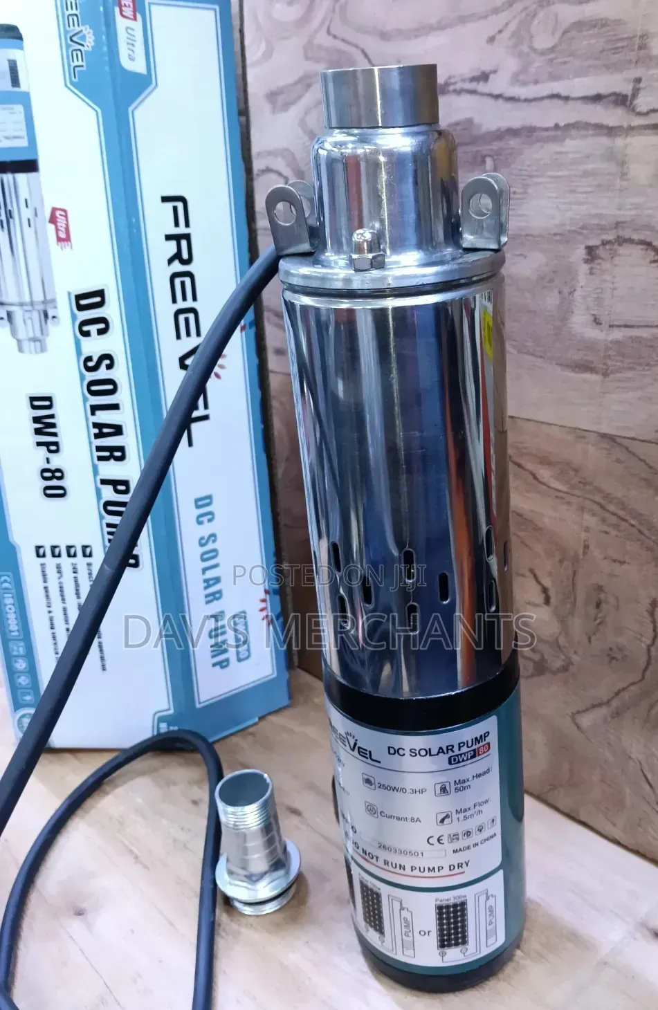 DC Solar Submersible Pump 250Watts 24V 1" Outlet and Reducer Freevel