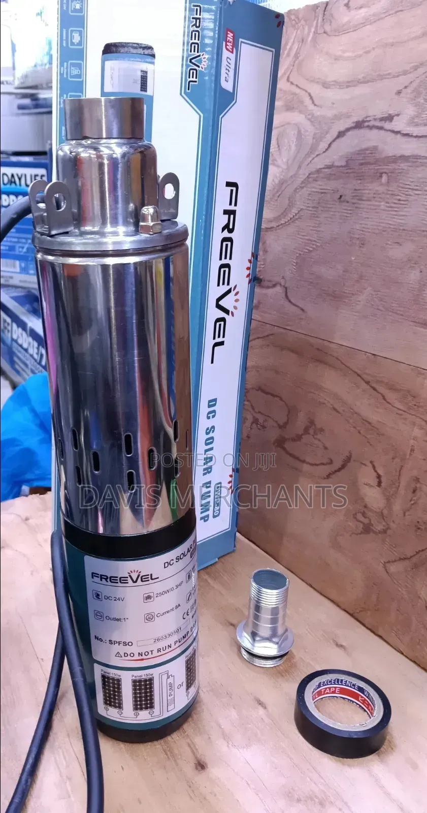 DC Solar Submersible Pump 250Watts 24V 1" Outlet and Reducer Freevel