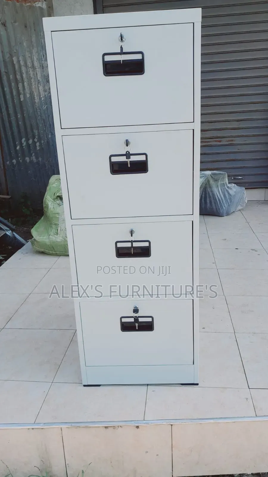 Different Drawer CABINET