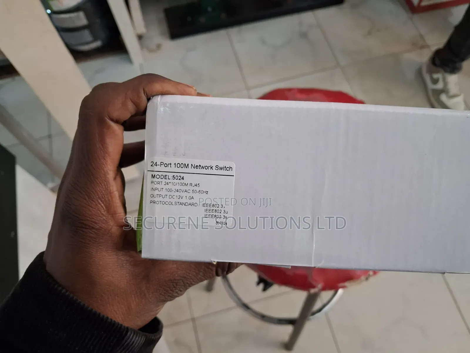 24-Port 100M Fast Ethernet Network Switch (Model: 5024)