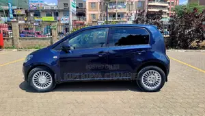 Volkswagen Up 2014 Blue