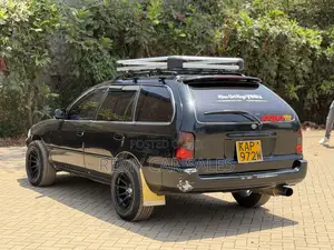 Toyota Corolla 2000 Gray