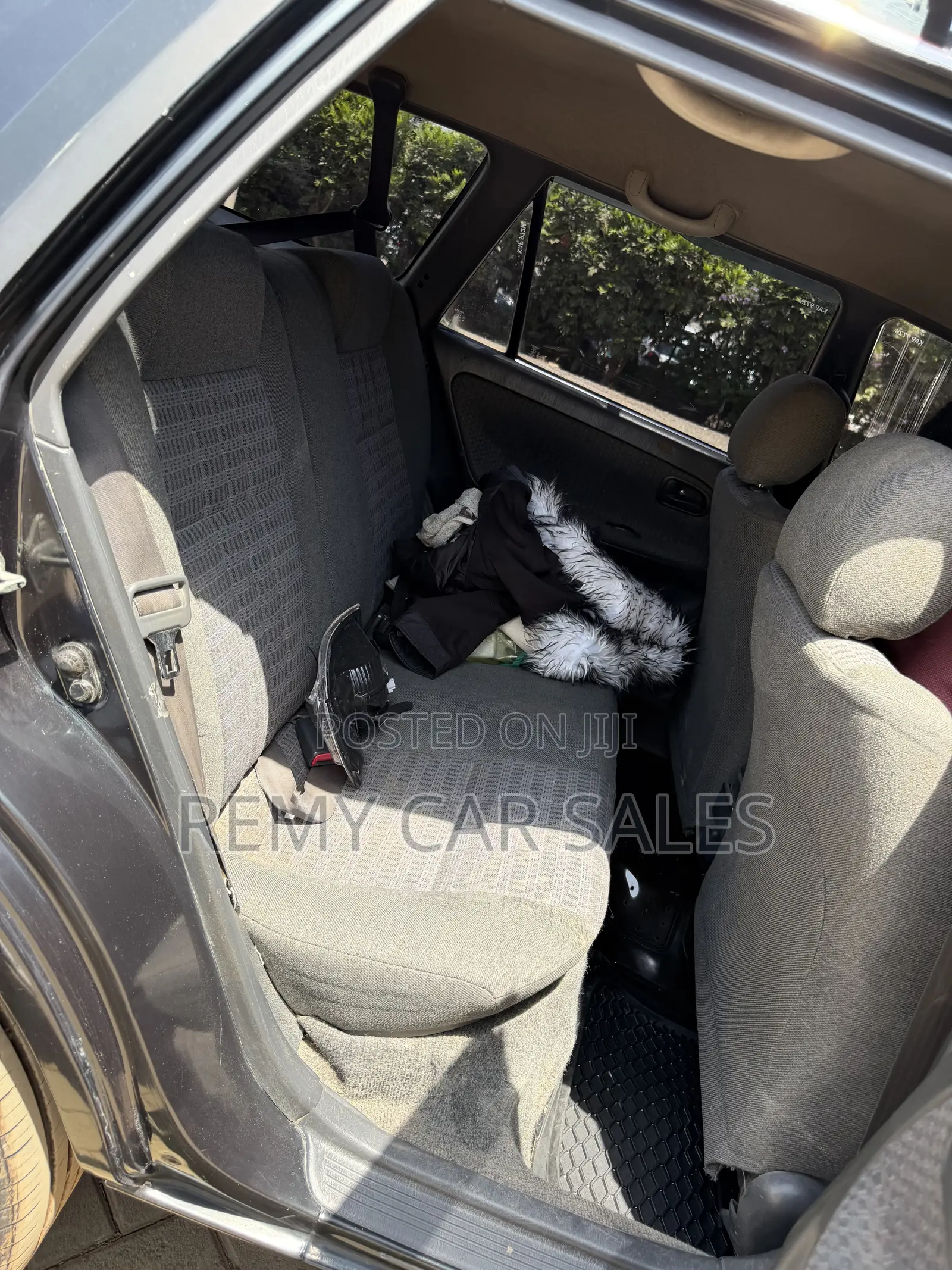 Toyota Corolla 2000 Gray
