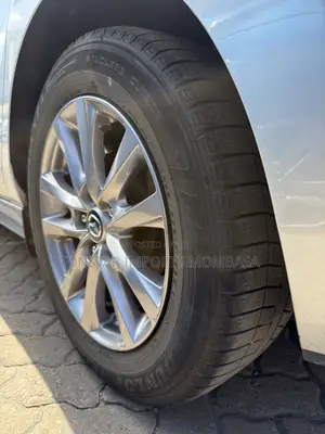 Mazda 3 2019 Silver