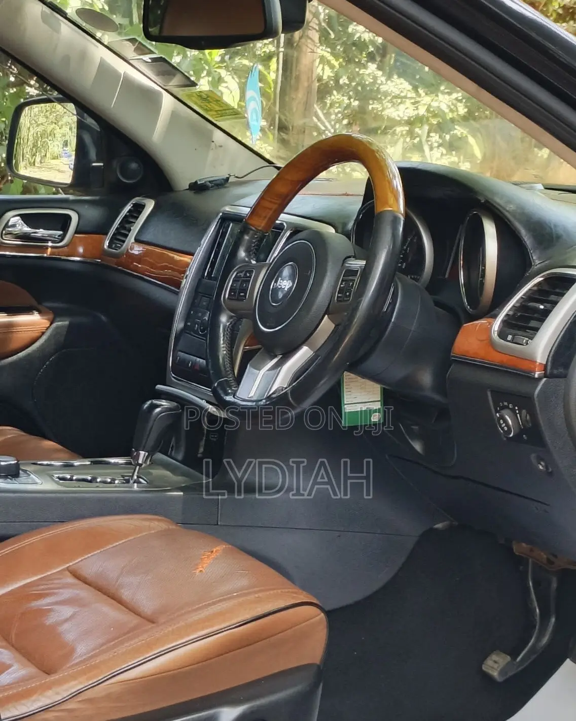 Jeep Grand Cherokee 2012 Black