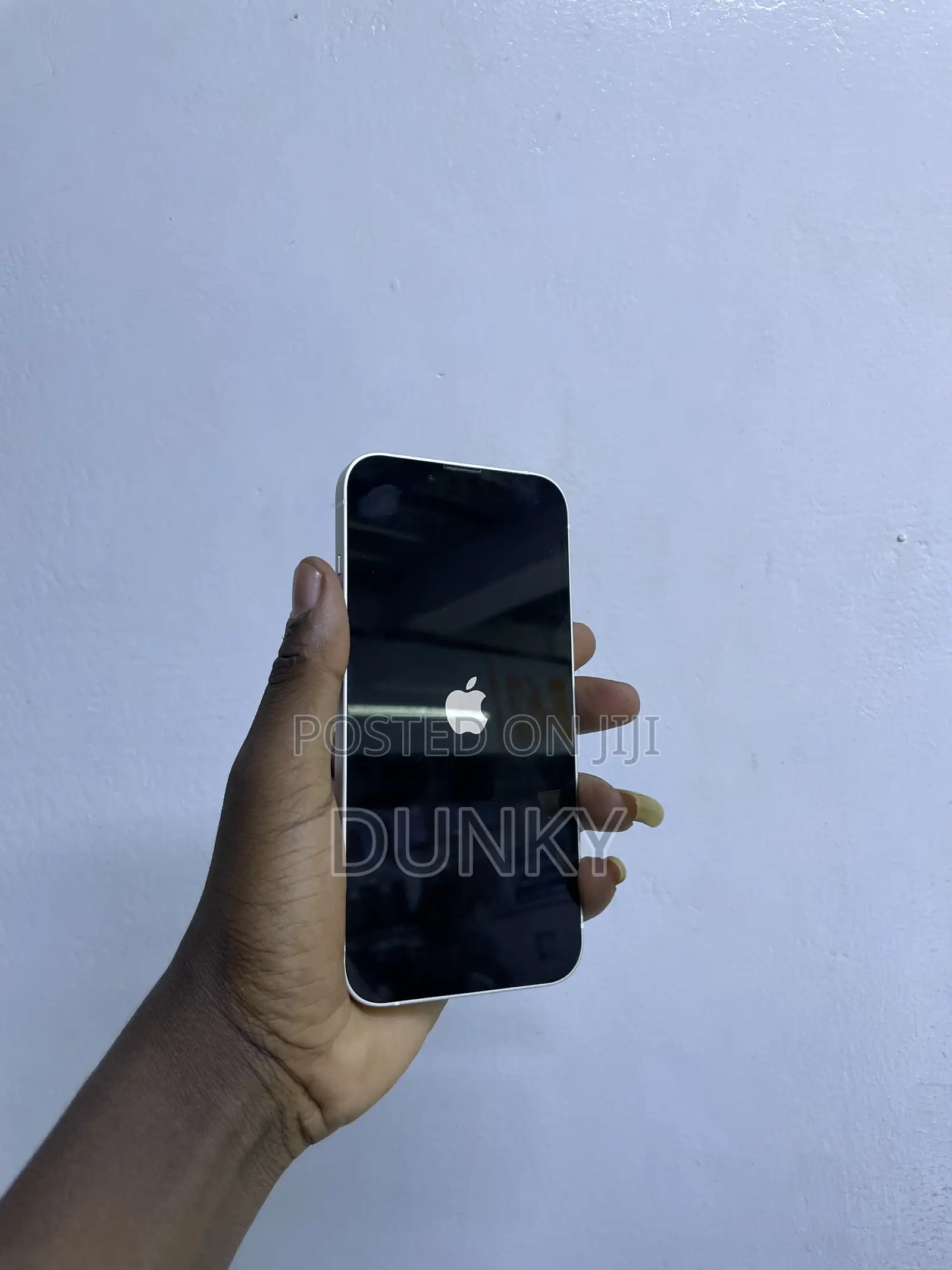 Apple iPhone 13 128 GB
