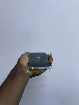 Apple iPhone 13 128 GB