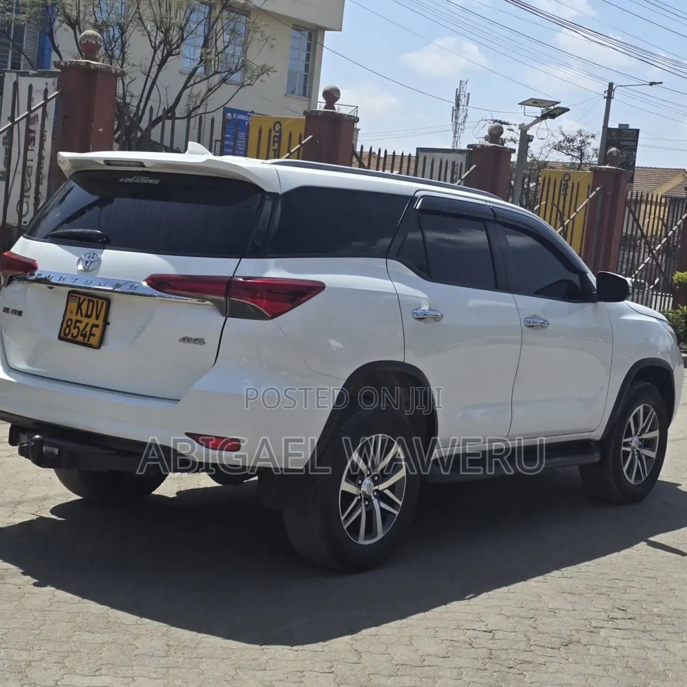 Toyota Fortuner 2019 White
