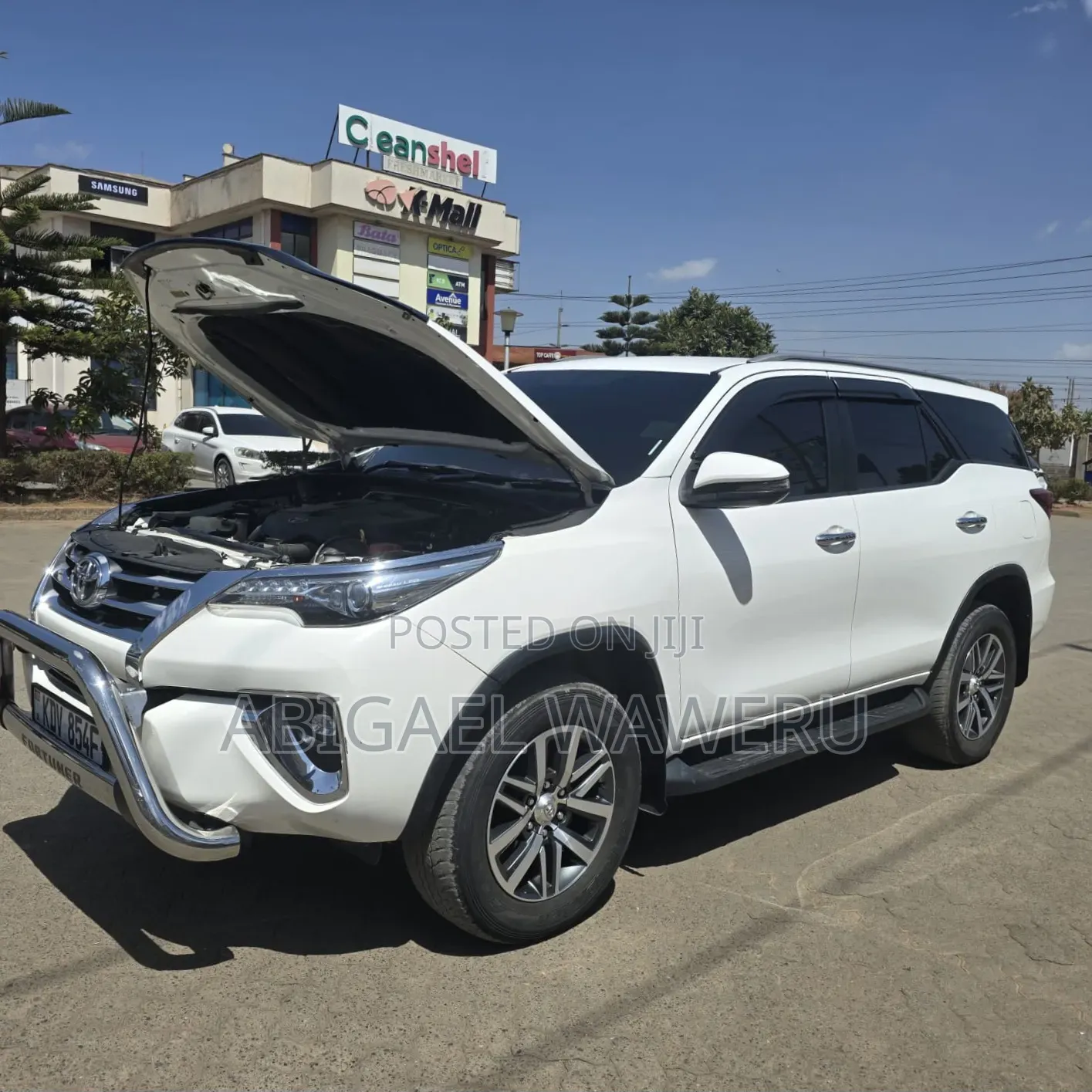 Toyota Fortuner 2019 White