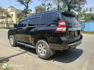 Toyota Land Cruiser Prado 2013 Black
