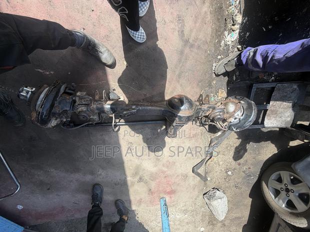 Front Differential Diff Landcruiser J79 - thumbnail 2