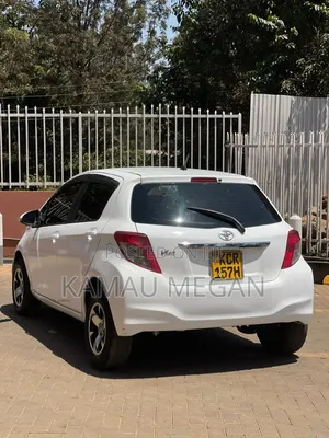 Toyota Vitz 2012 White