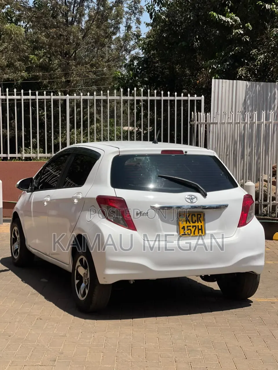 Toyota Vitz 2012 White