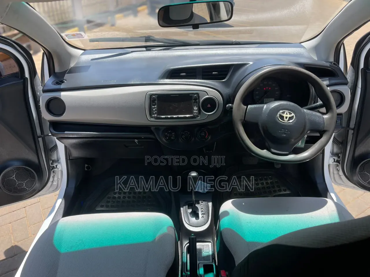 Toyota Vitz 2012 White