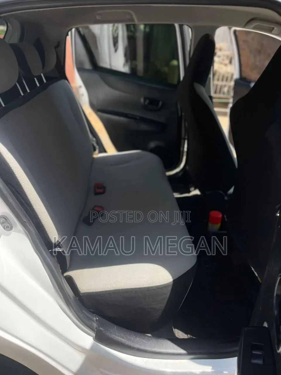 Toyota Vitz 2012 White