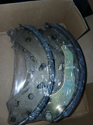 K1743 – Nissan March K13 – Rear Brake Linings/Shoes.