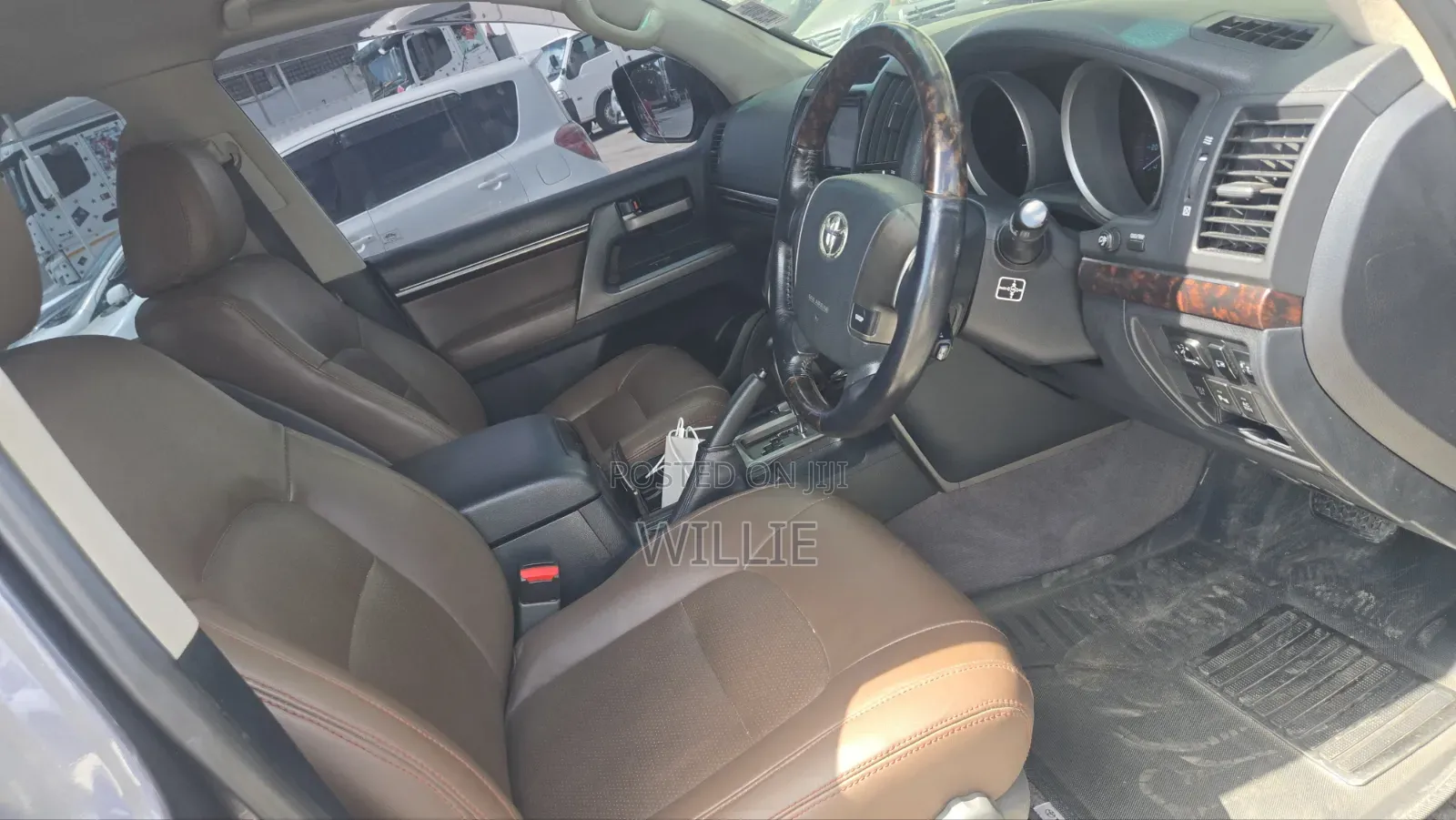 Toyota Land Cruiser 2008 Gray