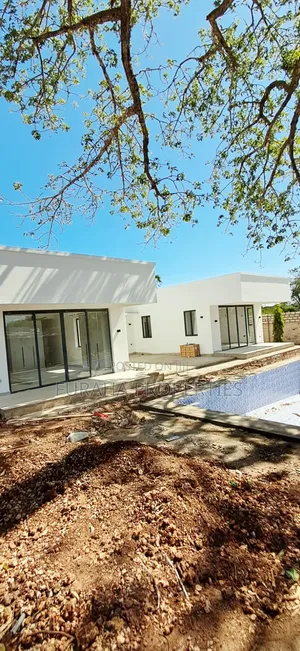3bdrm Villa in Diani for sale