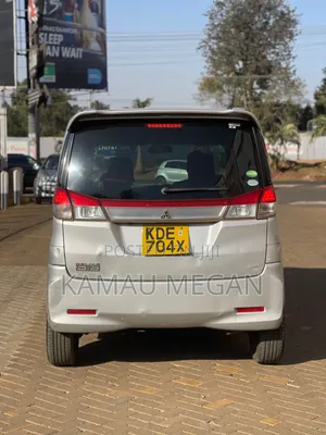 Mitsubishi Delica 2014 Silver