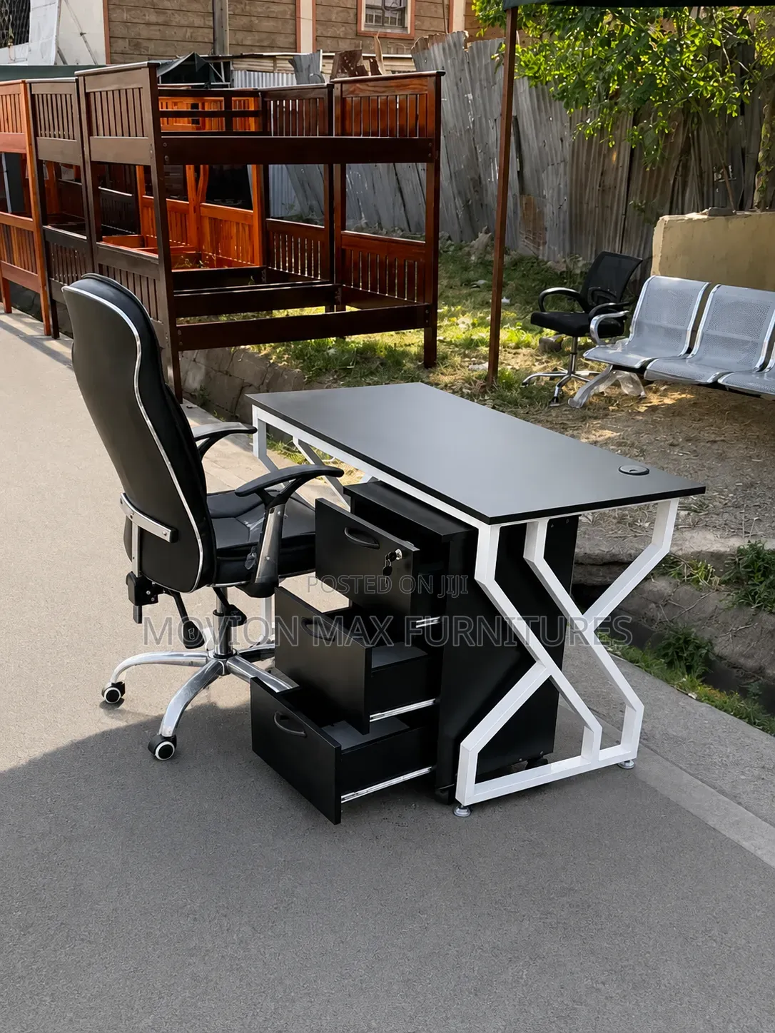 Office Desk &Storage Pedestal&leather Chair