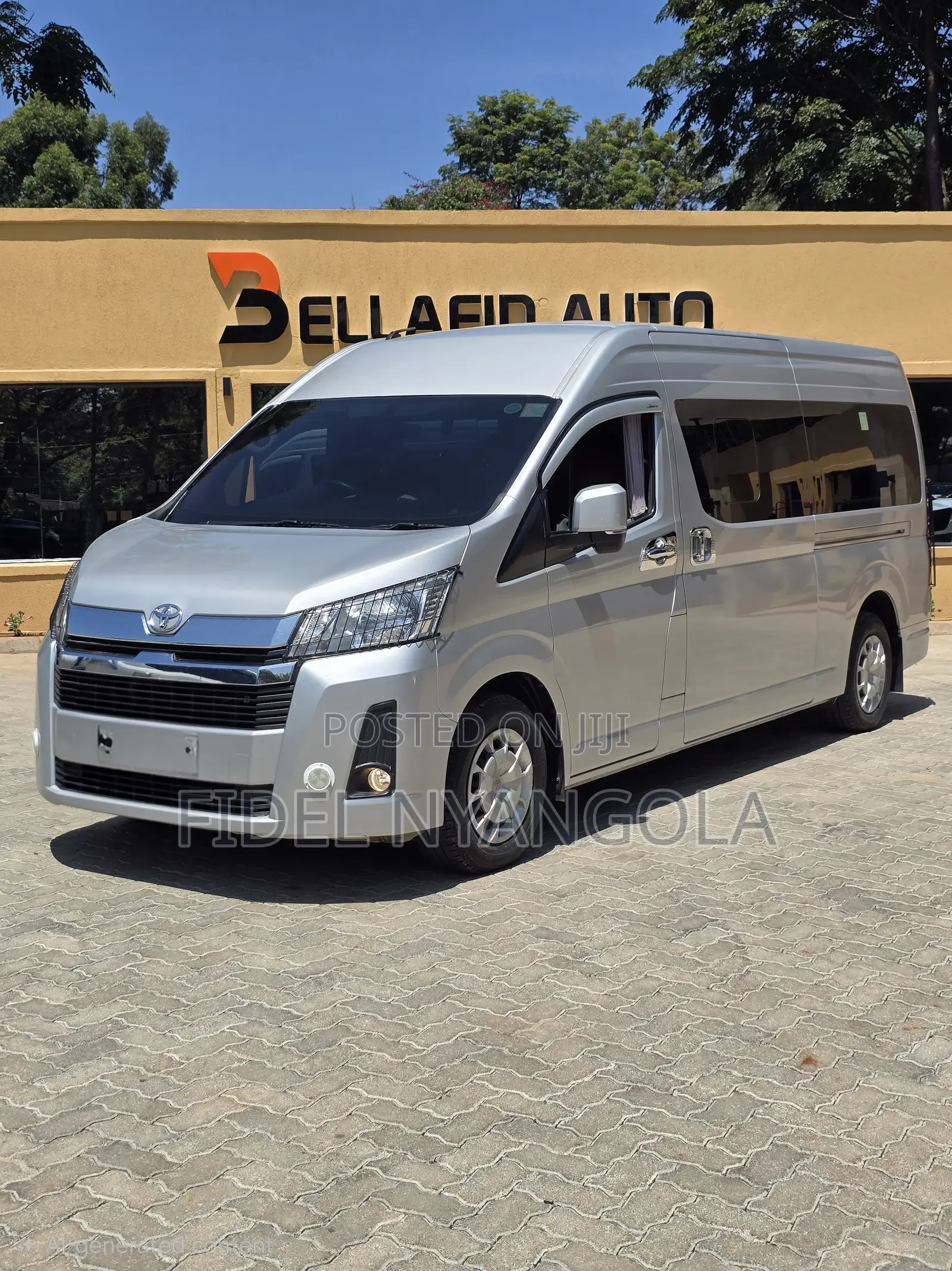 Toyota HiAce 2020 Silver