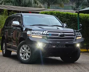 Toyota Land Cruiser 2017 Black