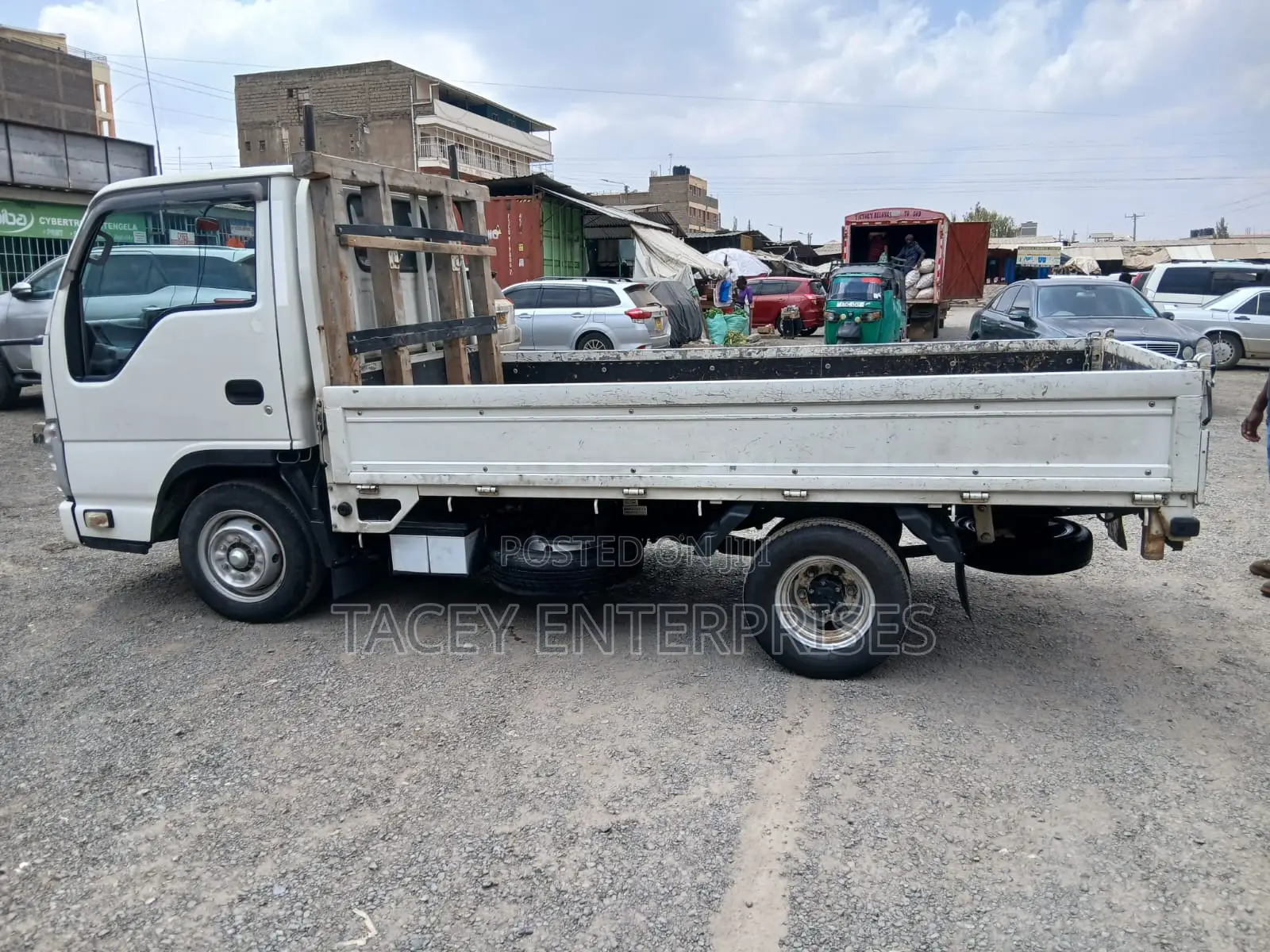 Isuzu El/ Mazda Titanf Diesel, Manual Kdy * C