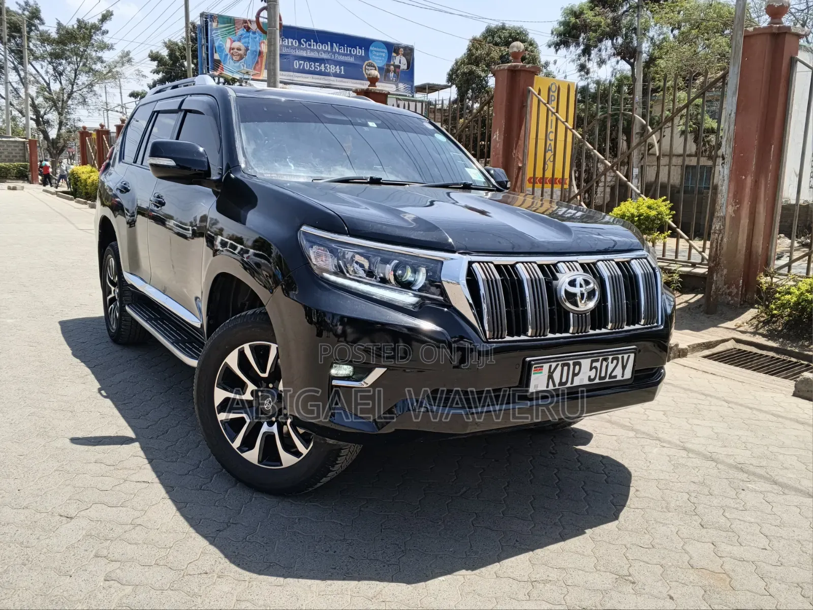 Toyota Land Cruiser Prado 2017 Black