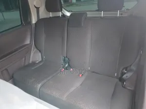 Toyota Spade 2013 Silver