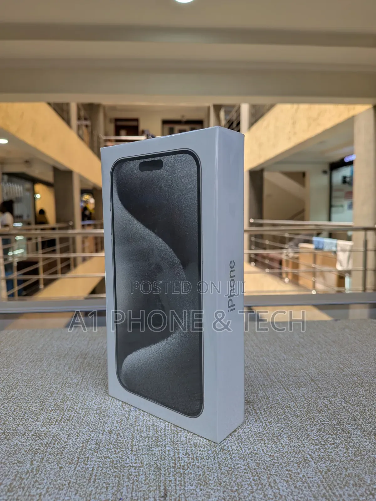 New Apple iPhone 15 Pro 256 GB