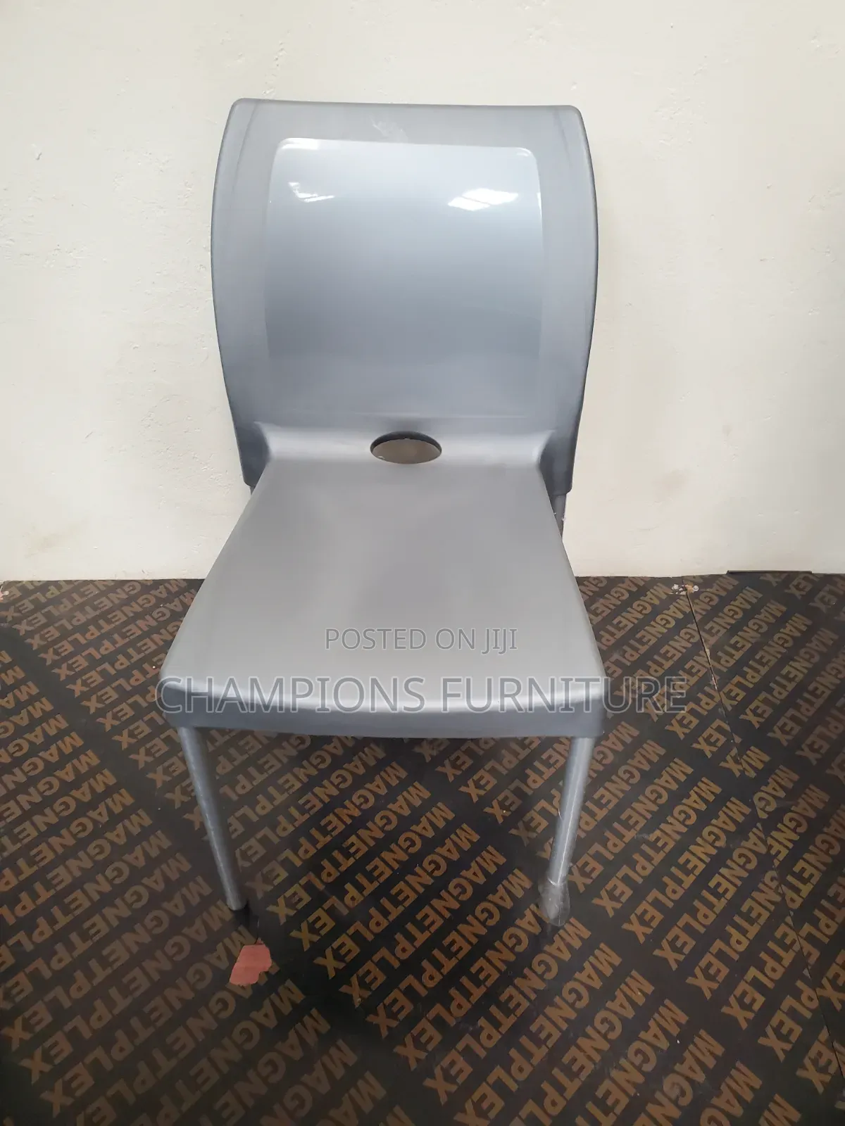 Grey Molded Plastic Outdoor/Indoor Chair
