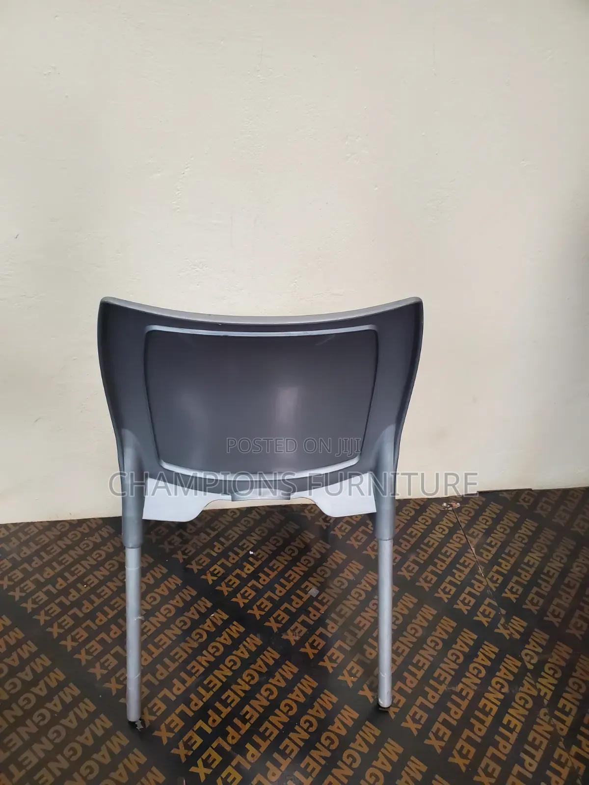 Grey Molded Plastic Outdoor/Indoor Chair