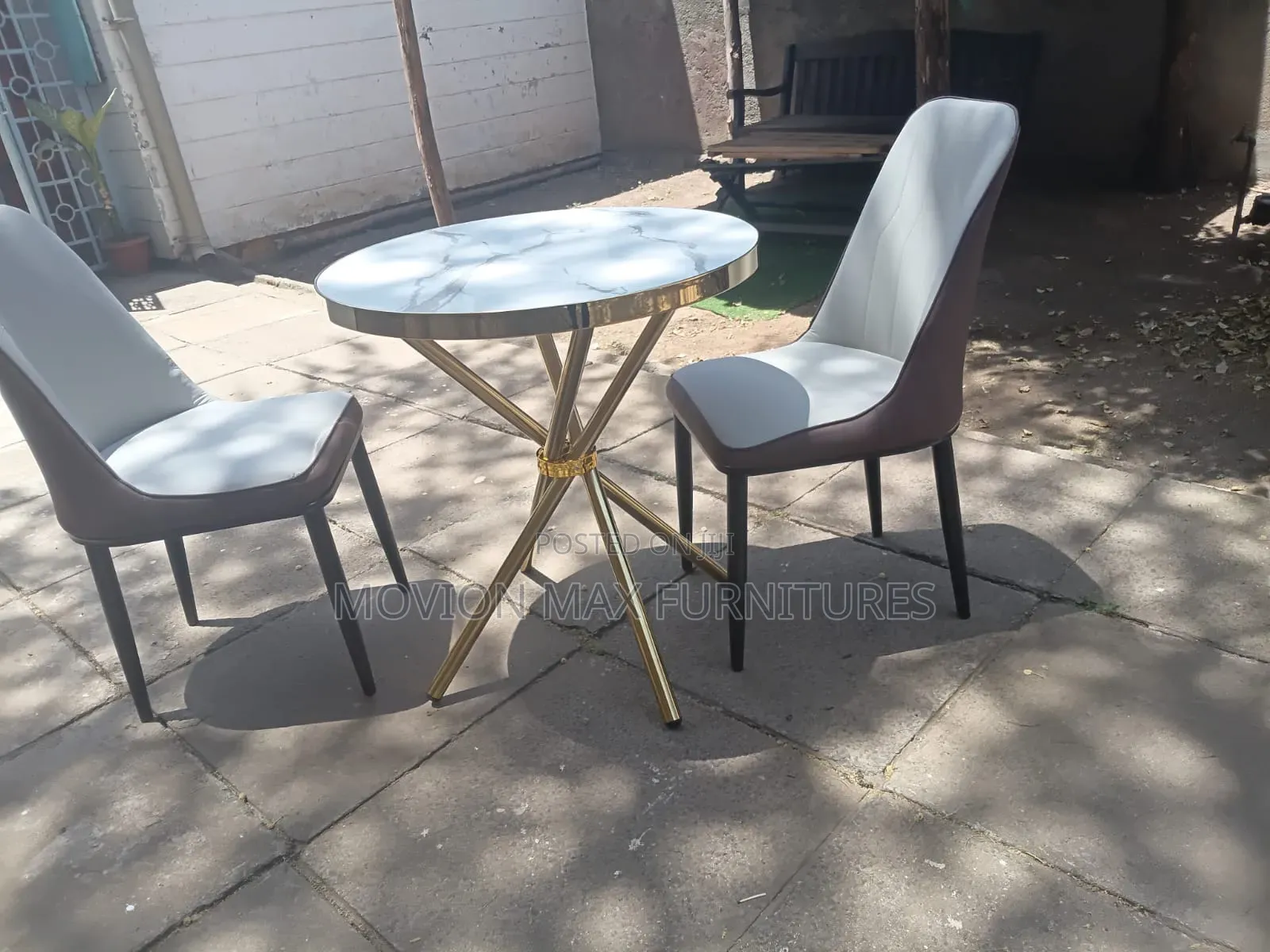 Dinning Set,padded Qutions