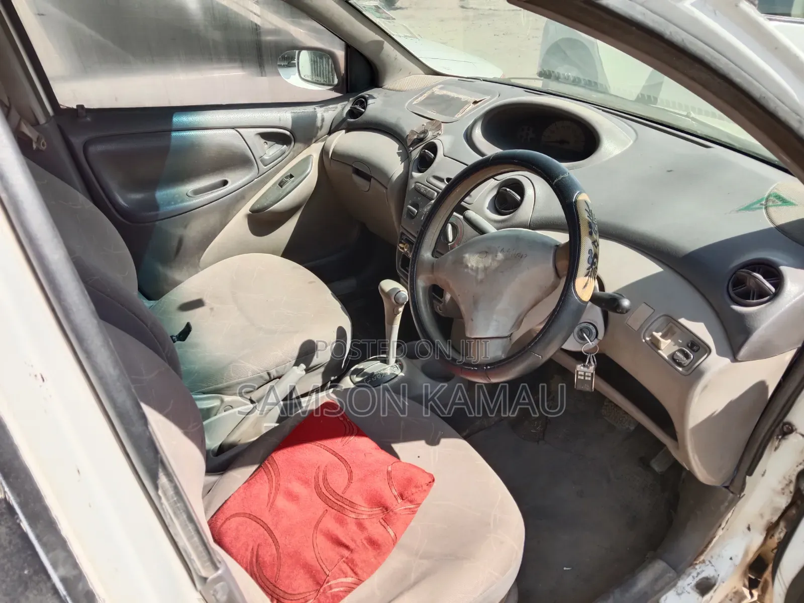 Toyota Platz 2003 White
