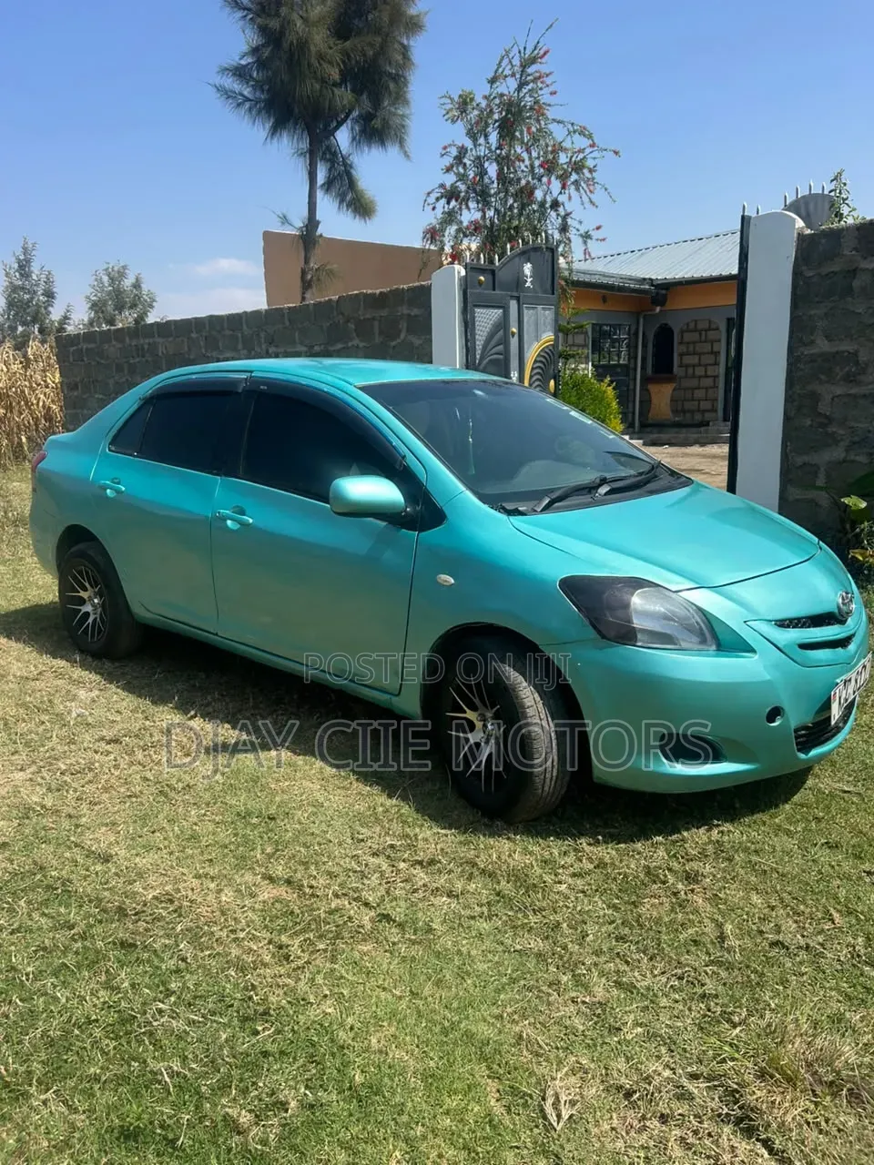 Toyota Belta 2008 Blue