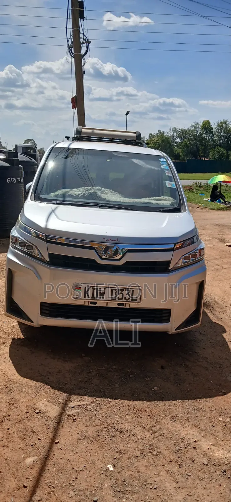 Toyota Voxy 2018 Silver