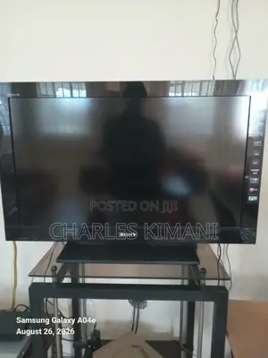 SONY Bravia BX31 -32 Inch LCD TV in Mint Condition