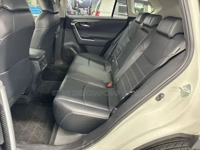 Toyota RAV4 2019