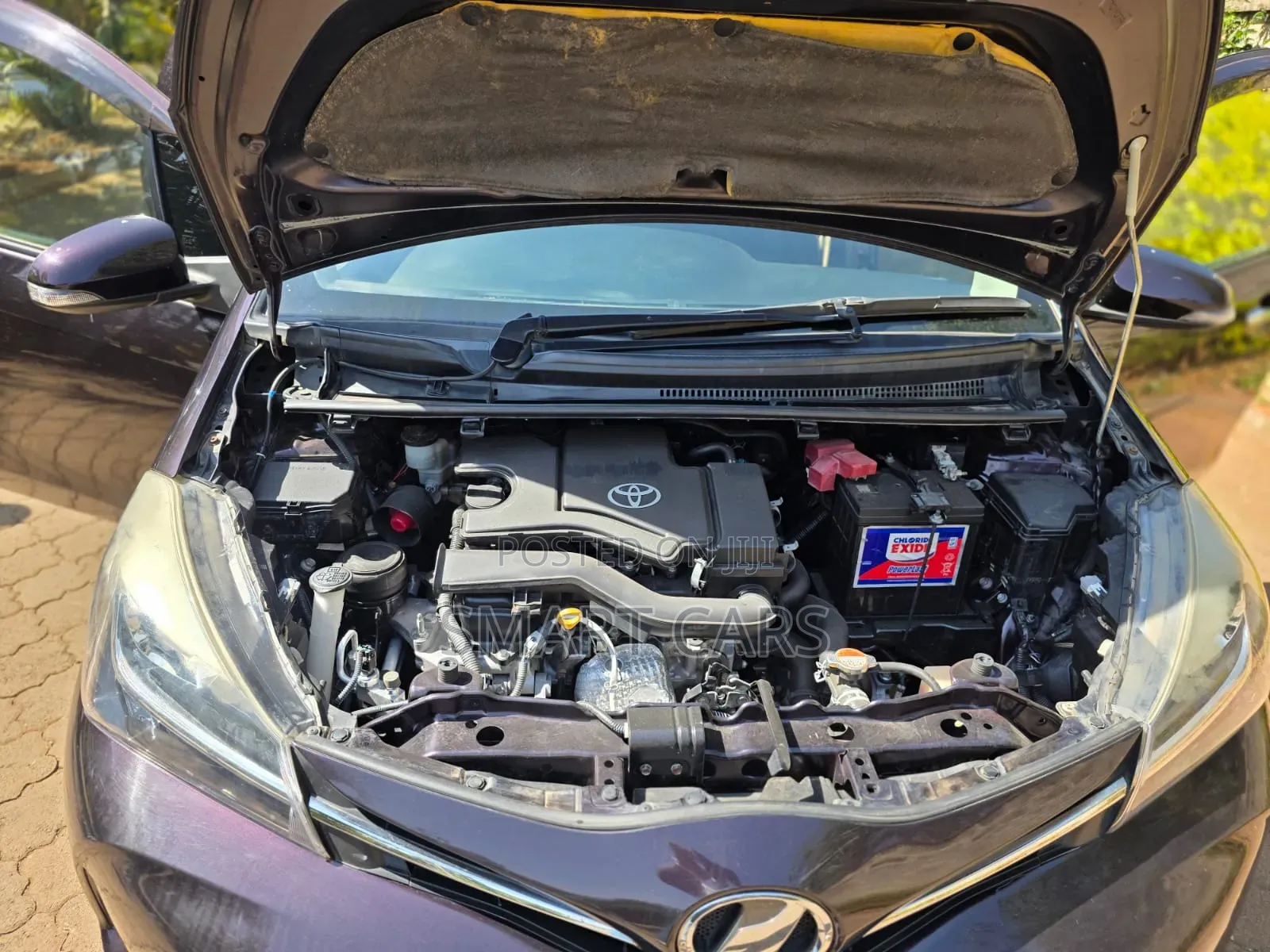 Toyota Vitz 2016 Maroon