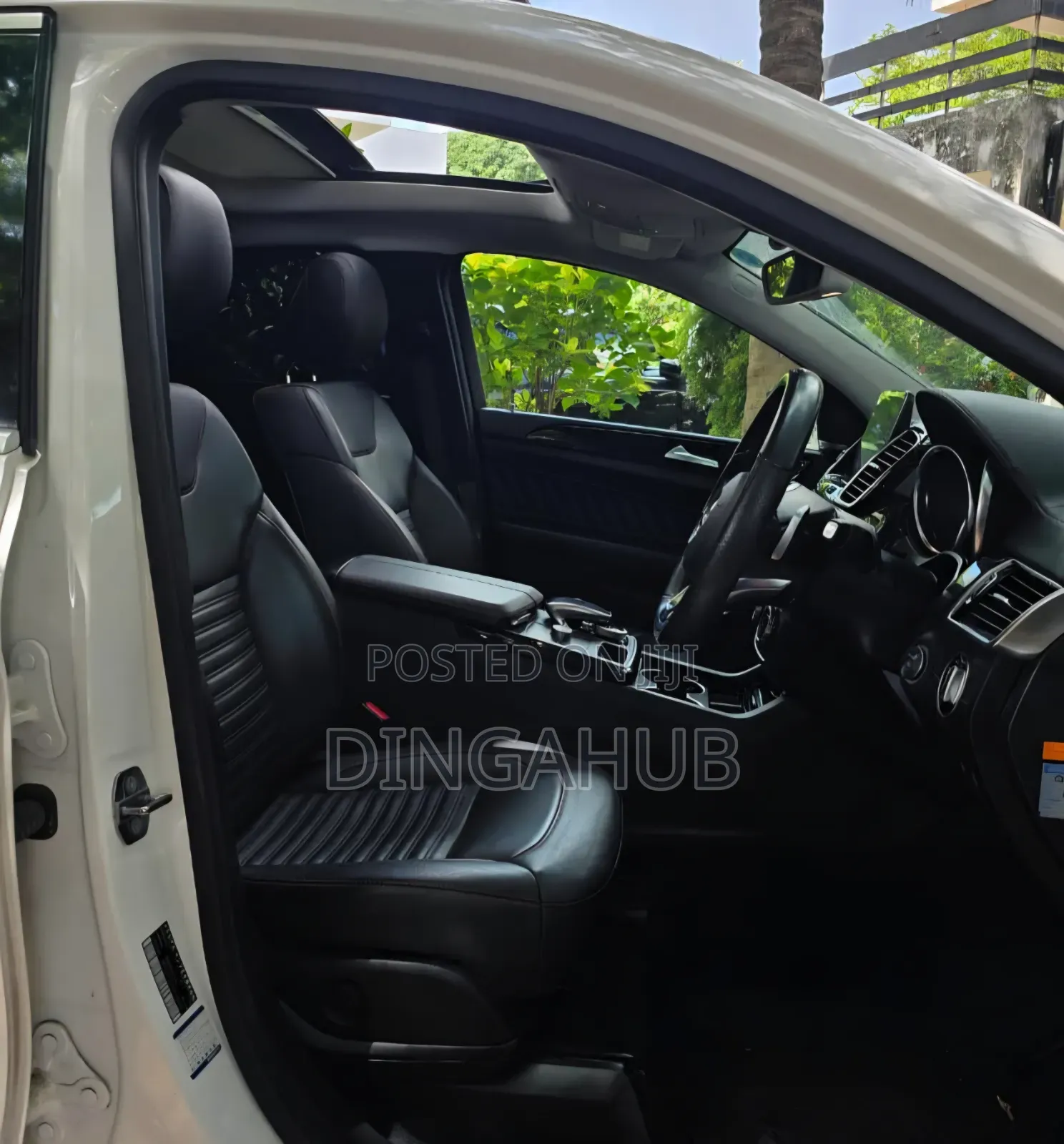 Mercedes-Benz GLE-Class 2019 White