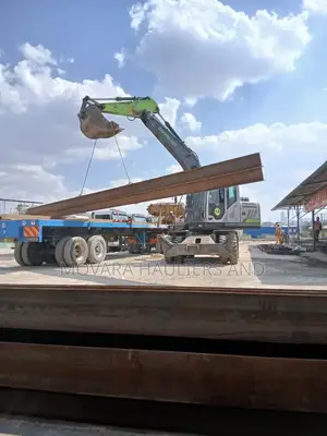 Trailer With Crane Is Available in Nairobi, 24/7