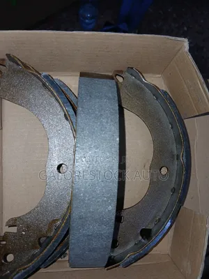 K1740–nissan Tiida Wingroad Y12 /Note  Marchad–rear Brake Linings.