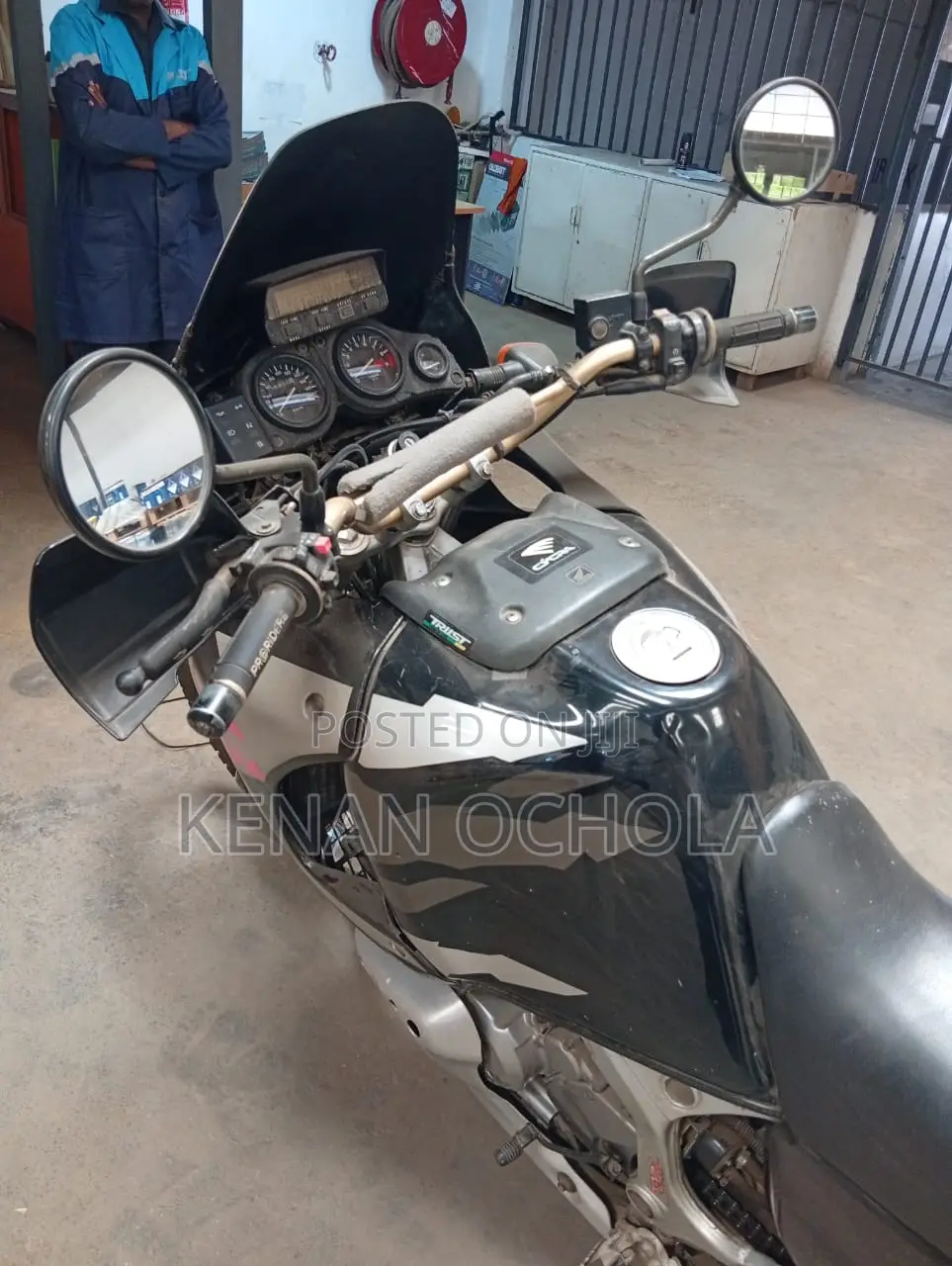 Honda 2002 Black